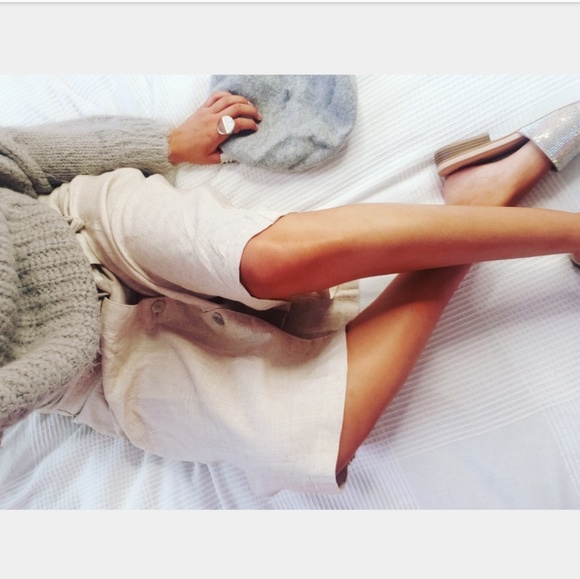 Dresses & Skirts - 🆕️Oatmeal linen skirt